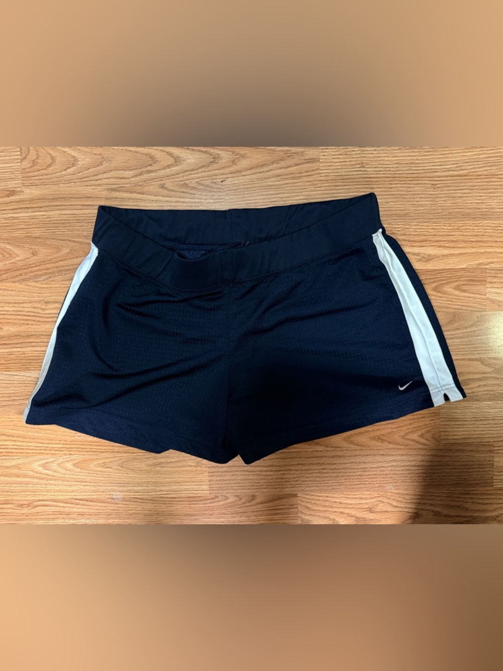 Like NEW Sz XL Nike women's athletic shorts (navy blue w/ white)